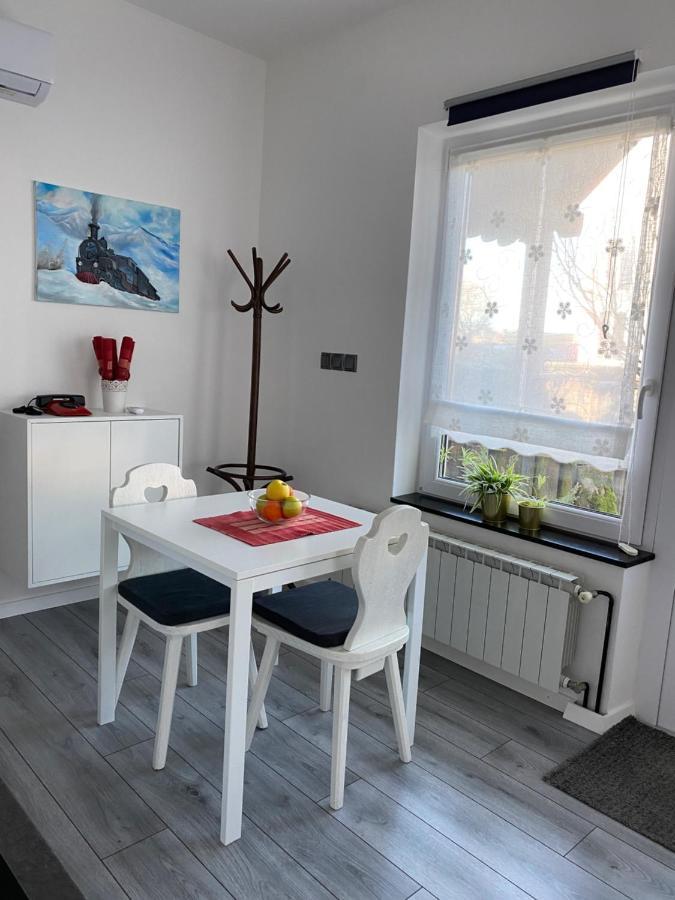 Studio Apartman Lora Lipik Bagian luar foto