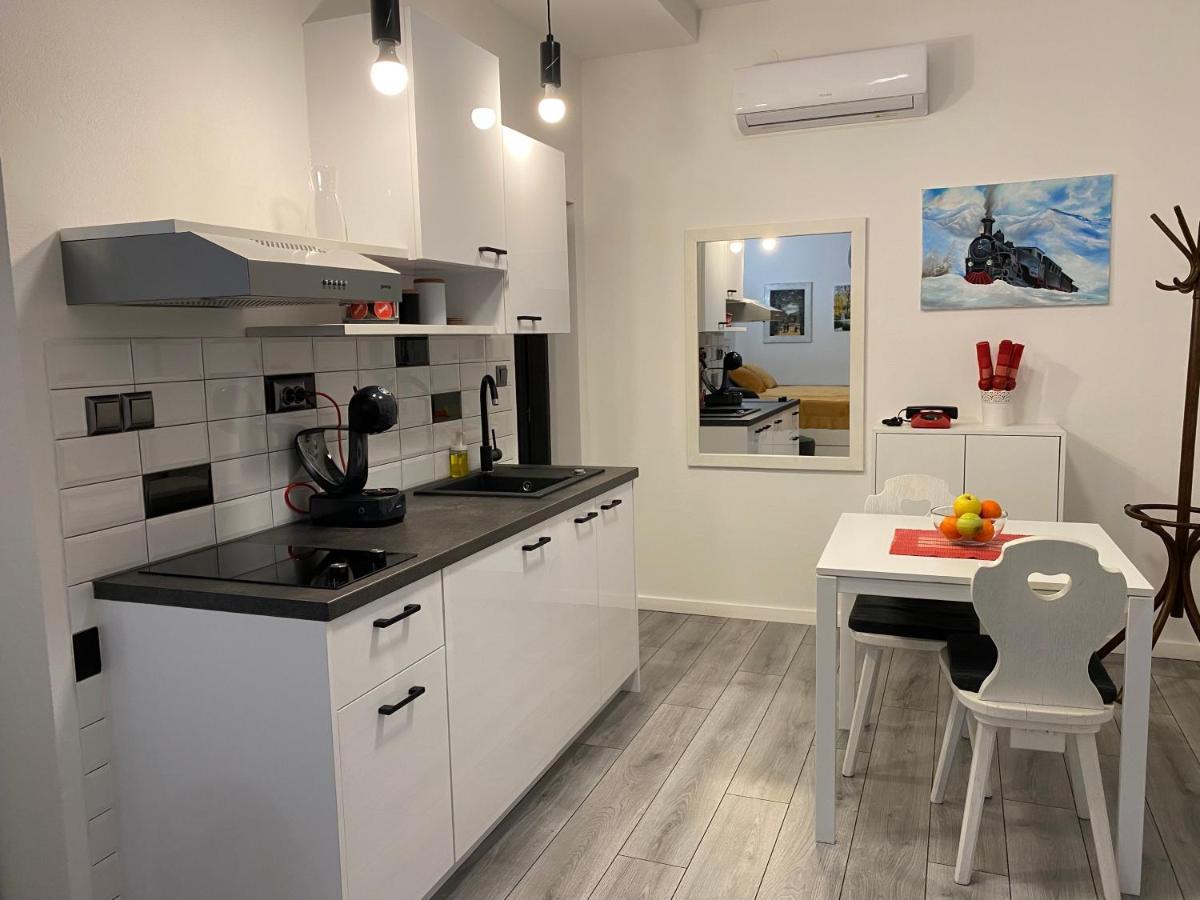 Studio Apartman Lora Lipik Bagian luar foto